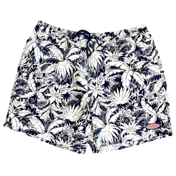 Vineyard Vines Other - NWT Vineyard Vines Tropical Print Blue/White Swim Shorts. Size XL.